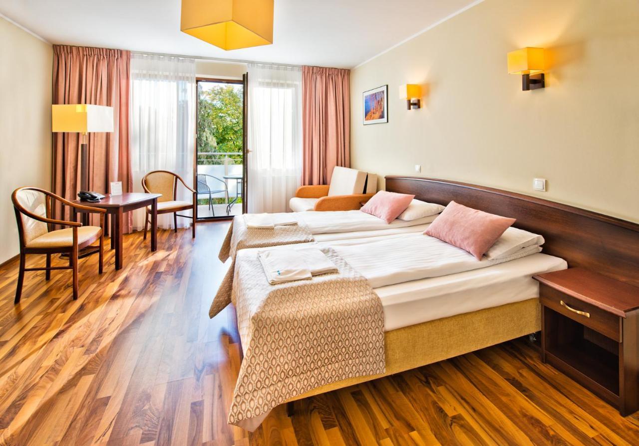 Olymp II Otel Kolobrzeg Dış mekan fotoğraf