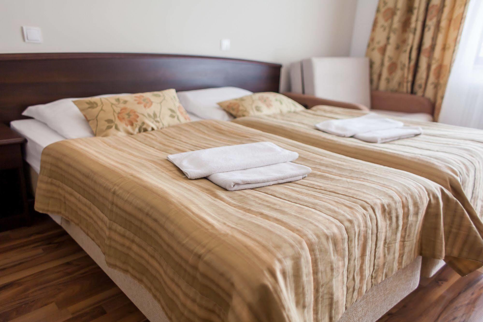 Olymp II Otel Kolobrzeg Dış mekan fotoğraf